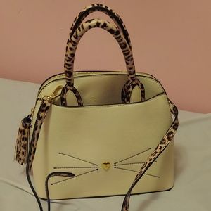 beautiful cat design purse 🥰🥰🥰